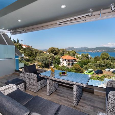 Blue House Luxury Apartment Nikiana Dış mekan fotoğraf
