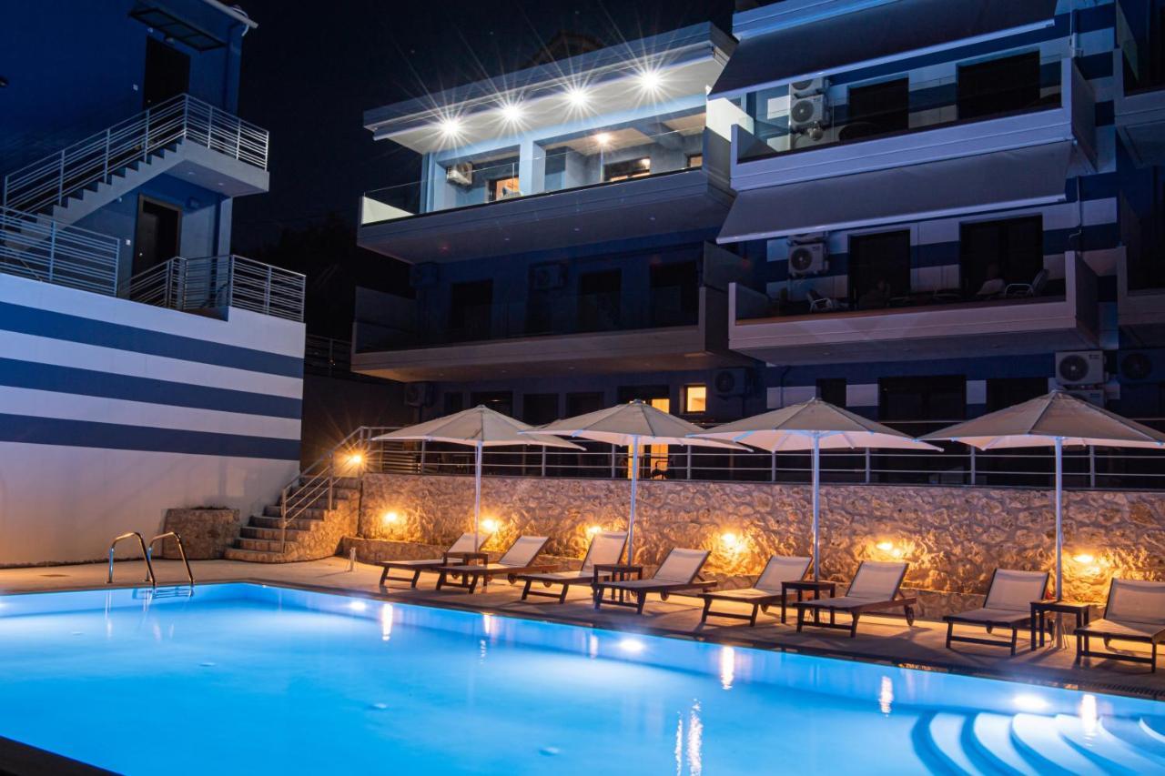 Blue House Luxury Apartment Nikiana Dış mekan fotoğraf